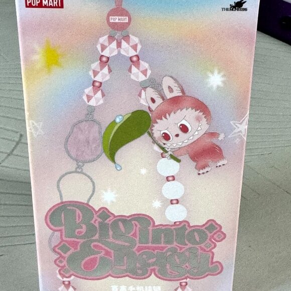 Pop Mart Big Into Energy – Labubu Phone Charm (LOYALTY) NIB - Picture 6 of 9